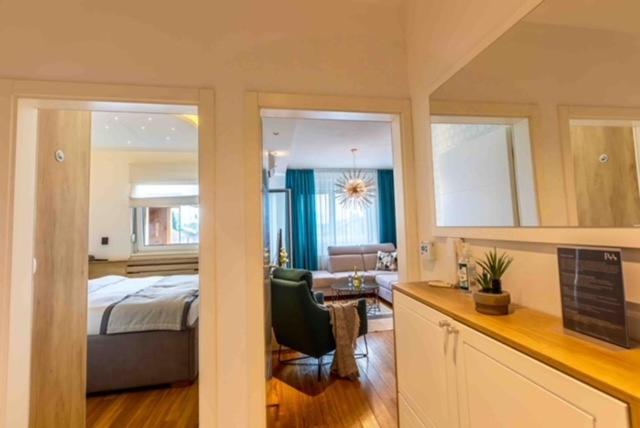 Apartment Platinum_luxury_apartment Ii *